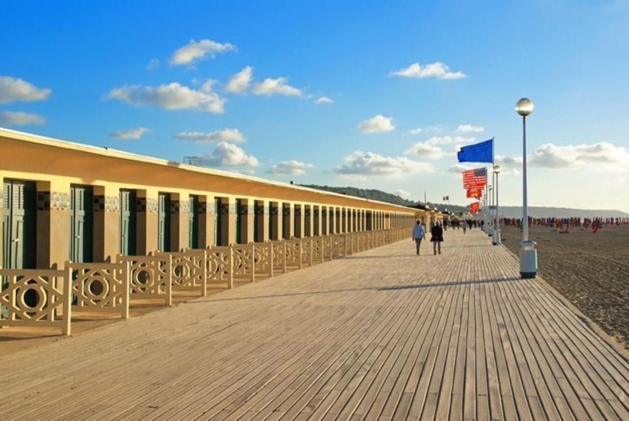 Echappee Chic - Balcon - 150 M Casino Deauville & Plage מראה חיצוני תמונה